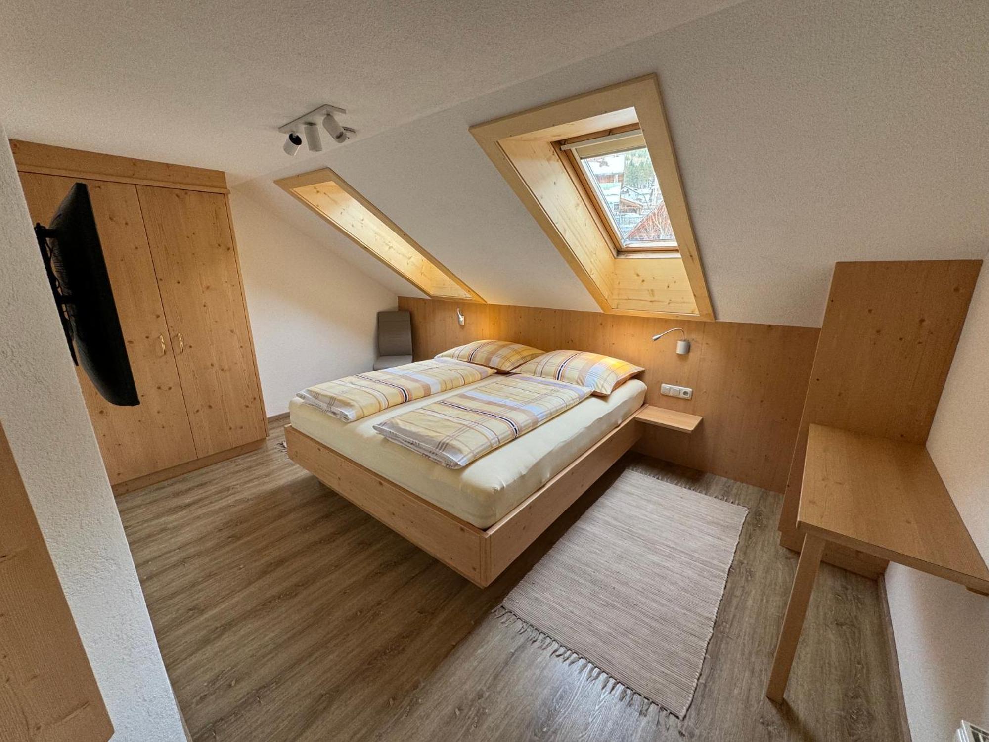 Ferienwohnung Haus St. Bernard Pettneu am Arlberg Exterior foto